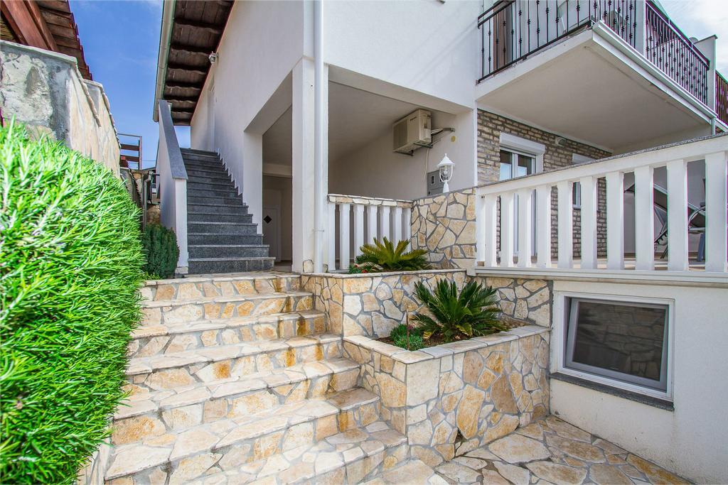 Apartmani Bregovec Maslenica Exteriér fotografie